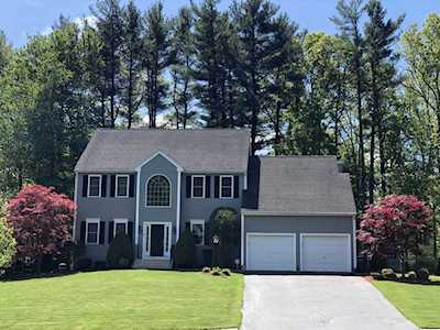132 Washington St Northbridge, MA 01534