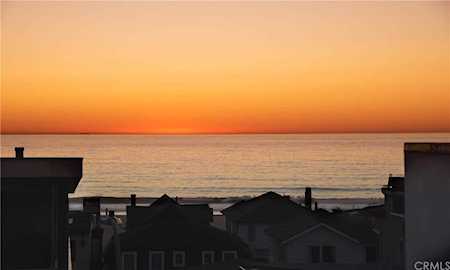 2437 Manhattan Avenue Hermosa Beach, CA 90254