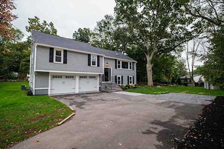37 Cedar Acres Lane Cohasset, MA 02025