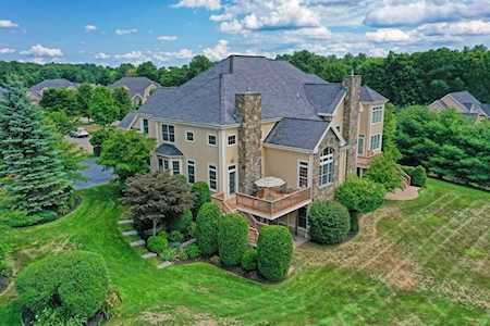 54 Clubhouse Way #54 Sutton, MA 01590