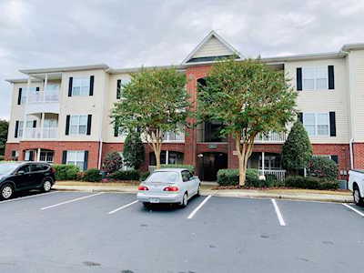 2813 Bloomfield Lane Wilmington, NC 28412