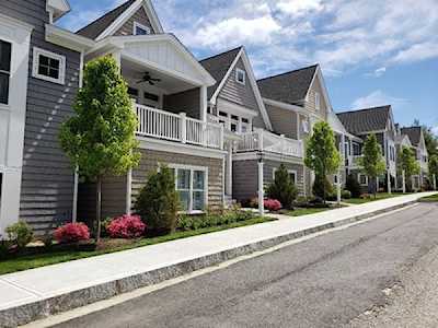 23 Sunflower Way Plymouth, MA 02360
