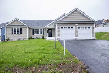 25 Lois Lane Taunton, MA 02780