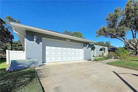1088 Gillespie Dr Palm Harbor, FL 34684