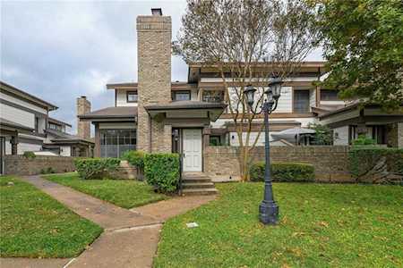1748 Ohlen RD #53 Austin, TX 78757