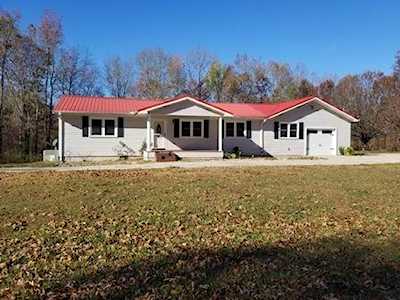 22 Carl Bryant Rd Flintville, TN 37335