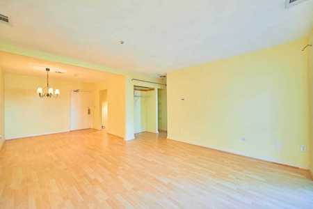 123 Elm St #B5 Quincy, MA 02169