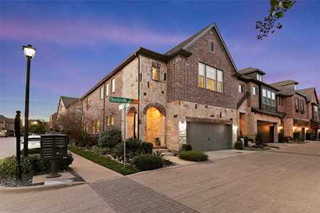 8615 Thorbrush Place Dallas, TX 75238
