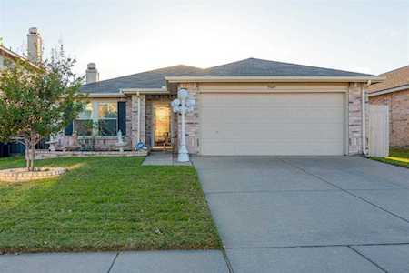 9049 Napa Valley Trail Fort Worth, TX 76244