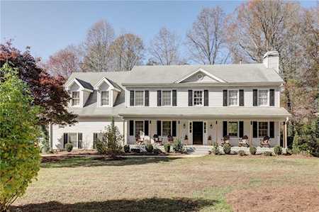 250 Tweed Ct Sugar Hill, GA 30518