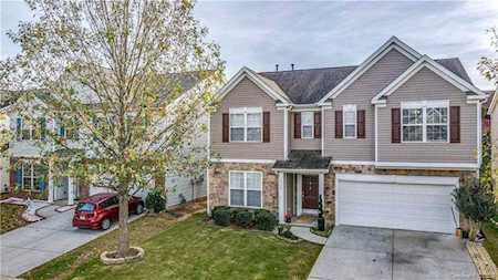 16120 Raptor Ct Charlotte, NC 28278