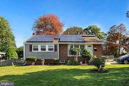6517 Lamont Dr New Carrollton, MD 20784