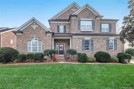 14221 Kirkin Way Huntersville, NC 28078