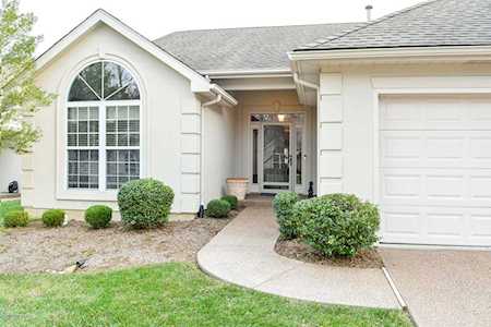 14015 Waters Edge Dr Louisville, KY 40245