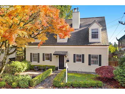 2622 SW Davenport Ct Portland, OR 97201