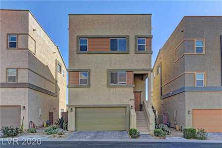 10533 Seasonable Dr Las Vegas, NV 89129