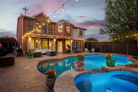 2704 Windstone Way Corinth, TX 76210