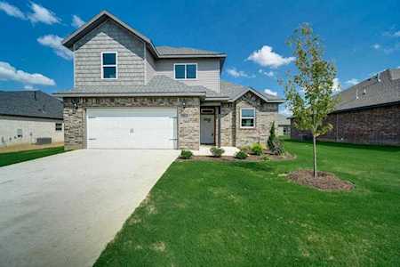 1740 Woodhause Circle Pea Ridge, AR 72751