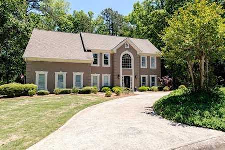 1458 Livingston Dr SW Marietta, GA 30064