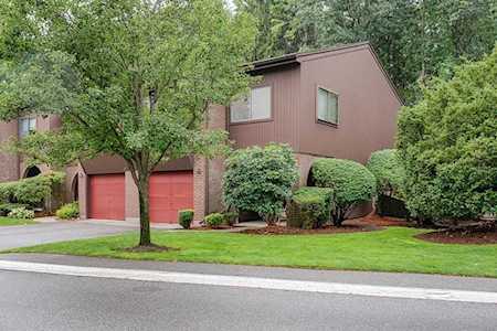 1 Hawthorne #1 Peabody, MA 01960