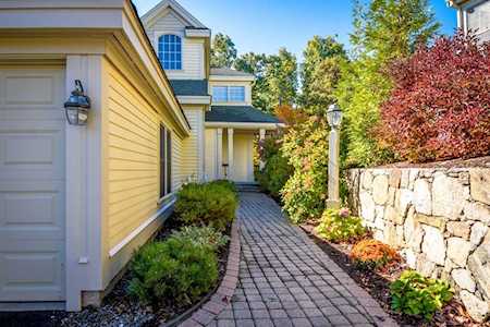 81 Carriage Hill Circle #81 Southborough, MA 01772