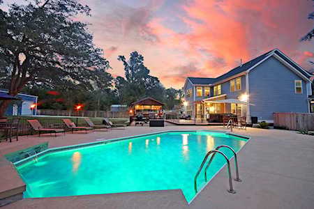 129 Tyvola Dr Summerville, SC 29485