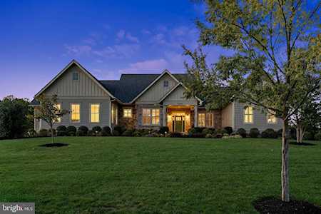 23039 Welbourne Walk Ct Ashburn, VA 20148