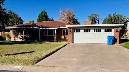 4046 E Cambridge Avenue Phoenix, AZ 85008