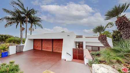 2501 Via Olivera Palos Verdes Estates, CA 90274
