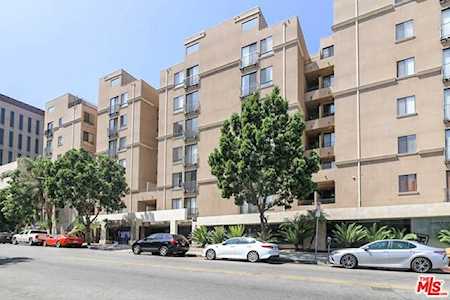 625 S Berendo Street #210 Los Angeles, CA 90005