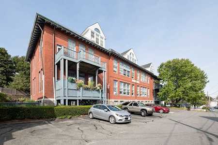 8 Summer #207 Gloucester, MA 01930