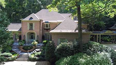4645 Harris Trl Sandy Springs, GA 30327