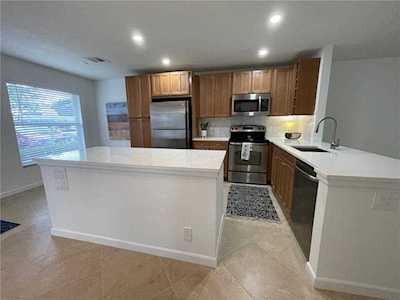 5425 Poppy Place Unit D Delray Beach, FL 33484