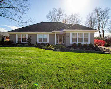 2108 Rudy Ln Louisville, KY 40207