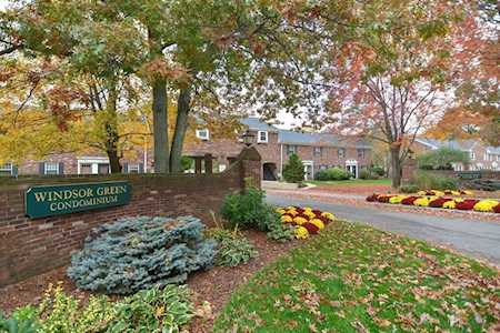 1201 Windsor Dr #1201 Framingham, MA 01701