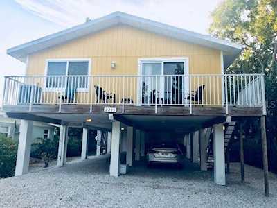 2214 Avenue B #A Bradenton Beach, FL 34217