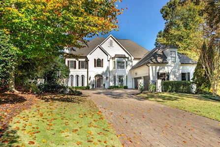 145 Vintage Club Ct Johns Creek, GA 30097