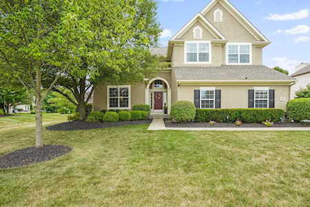 7996 Eric Court Lewis Center, OH 43035