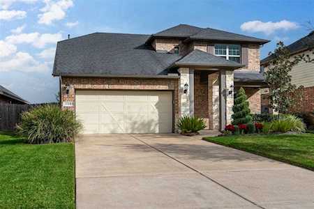 12319 Spellbrook Point Ln Tomball, TX 77377