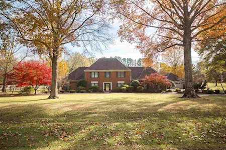 9071 Hillman Way Dr Bartlett, TN 38133