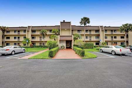 4260 Deste Court #207 Lake Worth, FL 33467
