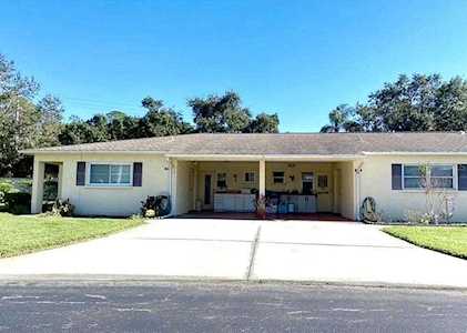 390 301 Blvd W #7C Bradenton, FL 34205