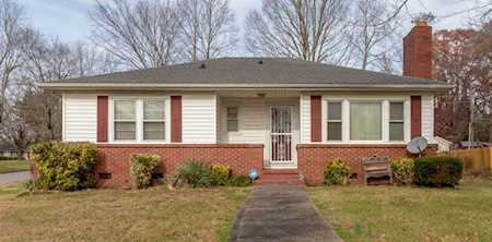 129 N Meadow Dr Clarksville, TN 37043