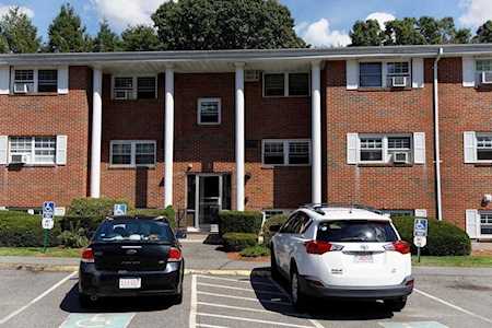 39 Pleasant St #B12 Northborough, MA 01532