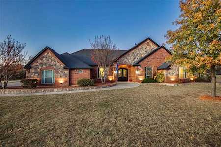 308 W Aurora Vista Trail Aurora, TX 76078