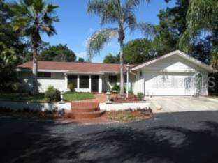 15917 W Lake Burrell Dr Lutz, FL 33549