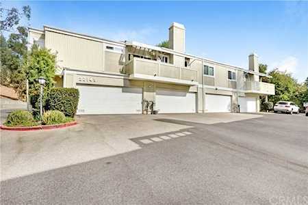 22145 Burbank Boulevard #6 Woodland Hills, CA 91367
