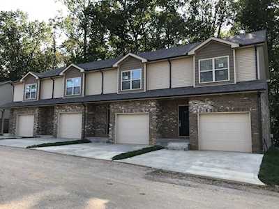 135 Country Lane Unit 404 Clarksville, TN 37043