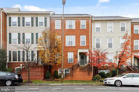 1613 Potomac Greens Dr #A Alexandria, VA 22314
