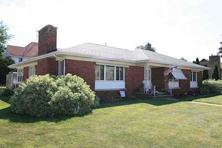 201 S Madison St Waupun, WI 53963